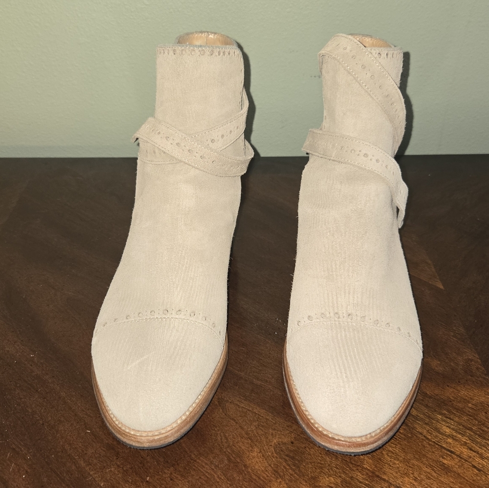 The Office of Angela Scott ankle boots - suede.  Size 41